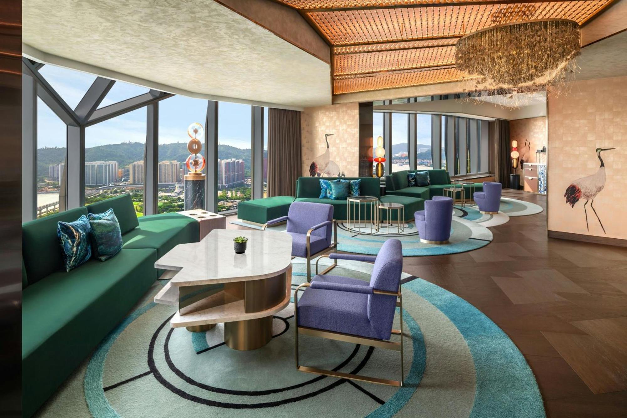 W Macau - Studio City Eksteriør bilde The Club at The Landmark, Central, Hong Kong