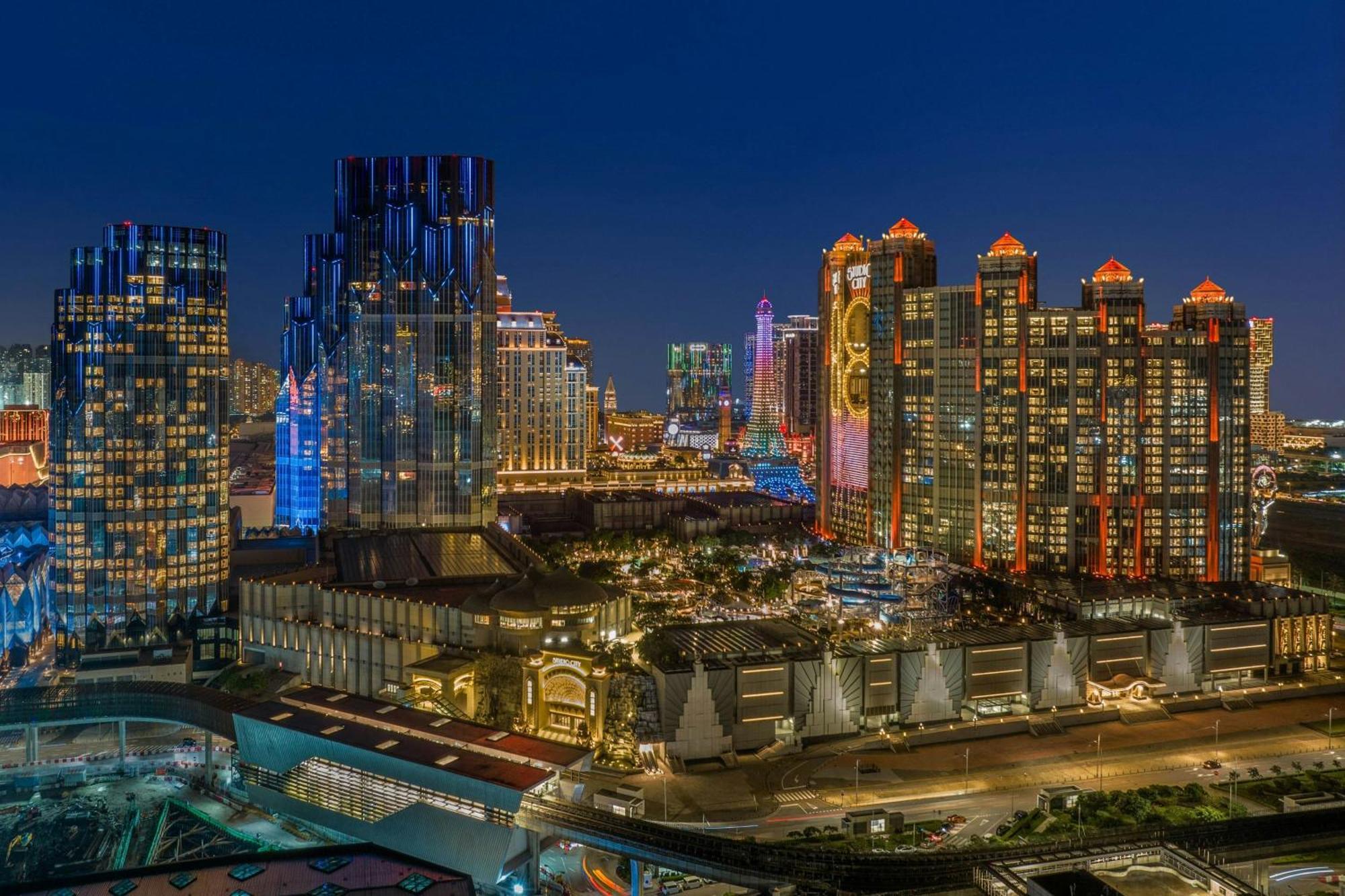 W Macau - Studio City Eksteriør bilde View of the district